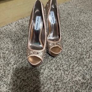 Steve Madden Bronze Glitter Peep Toe Heels